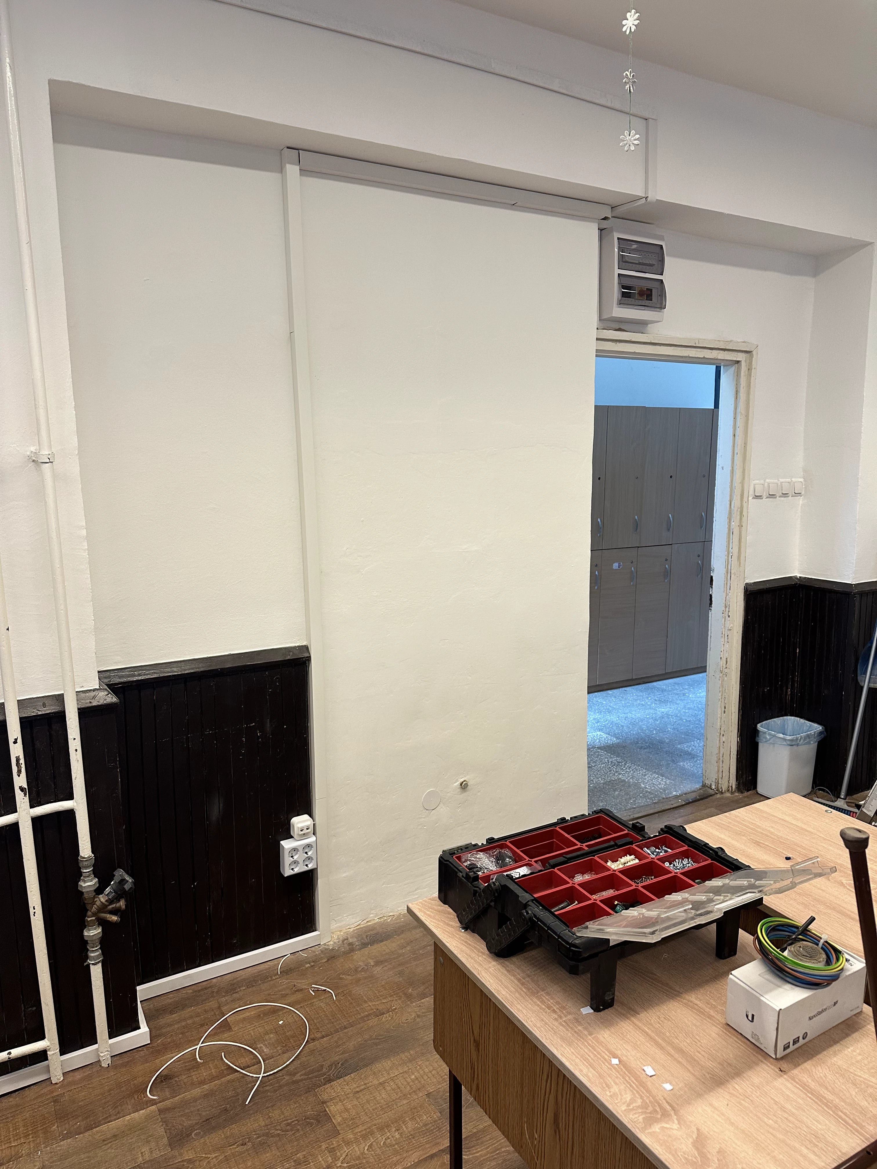 Villanyszerelés országosan – Valkó Vill munkakép 94